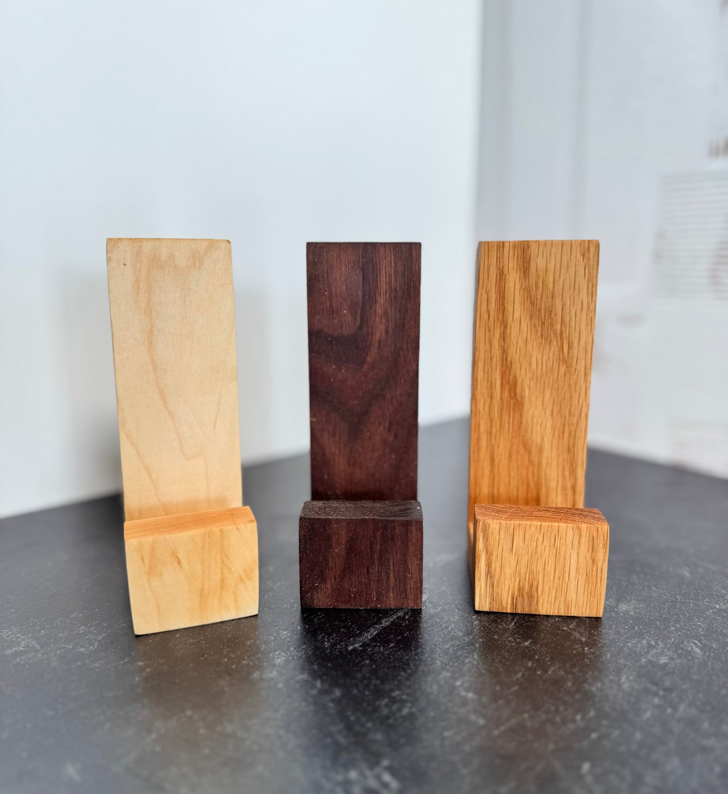 Tabletop Vinyl Display