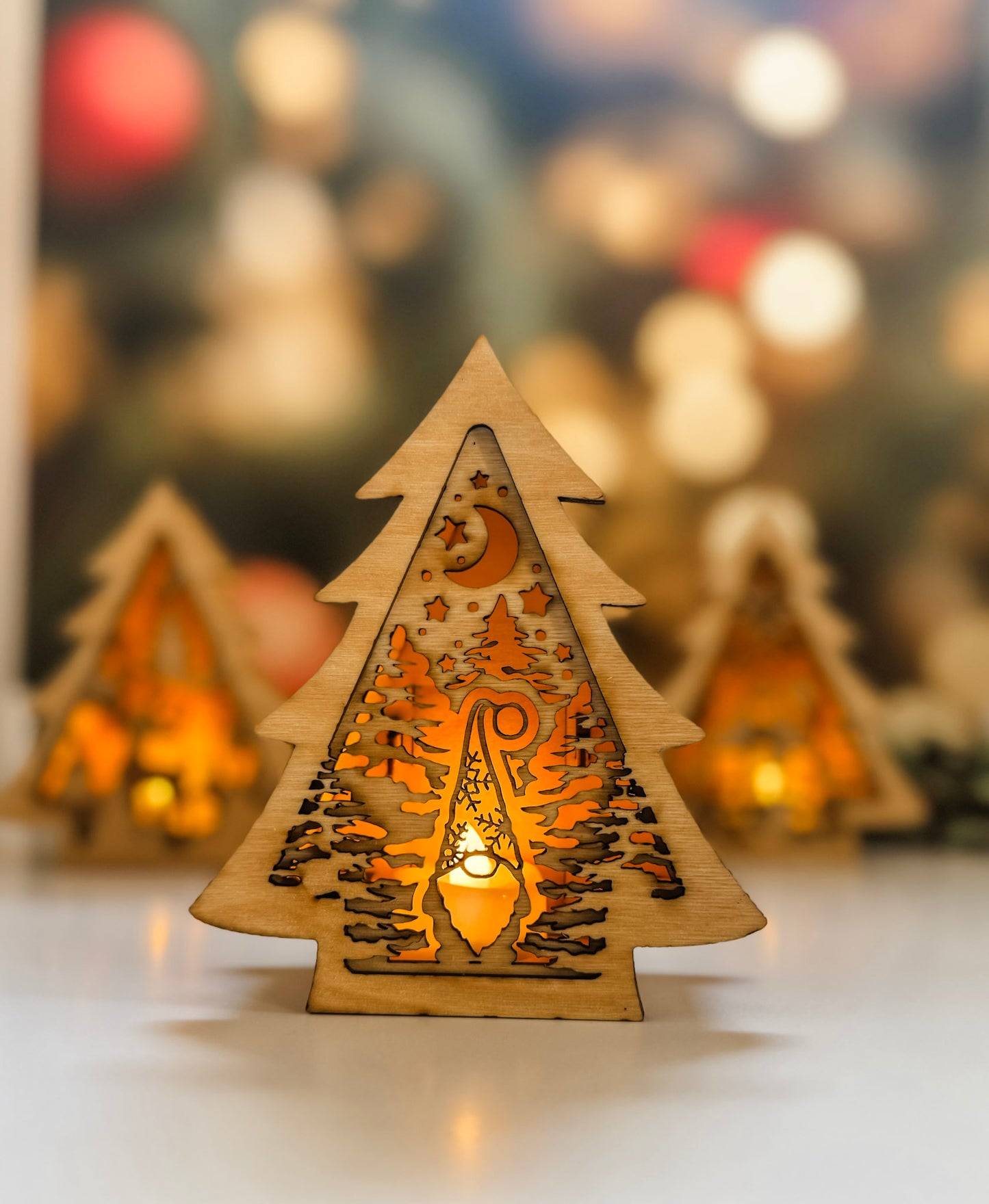 Tea Light Holiday Scene