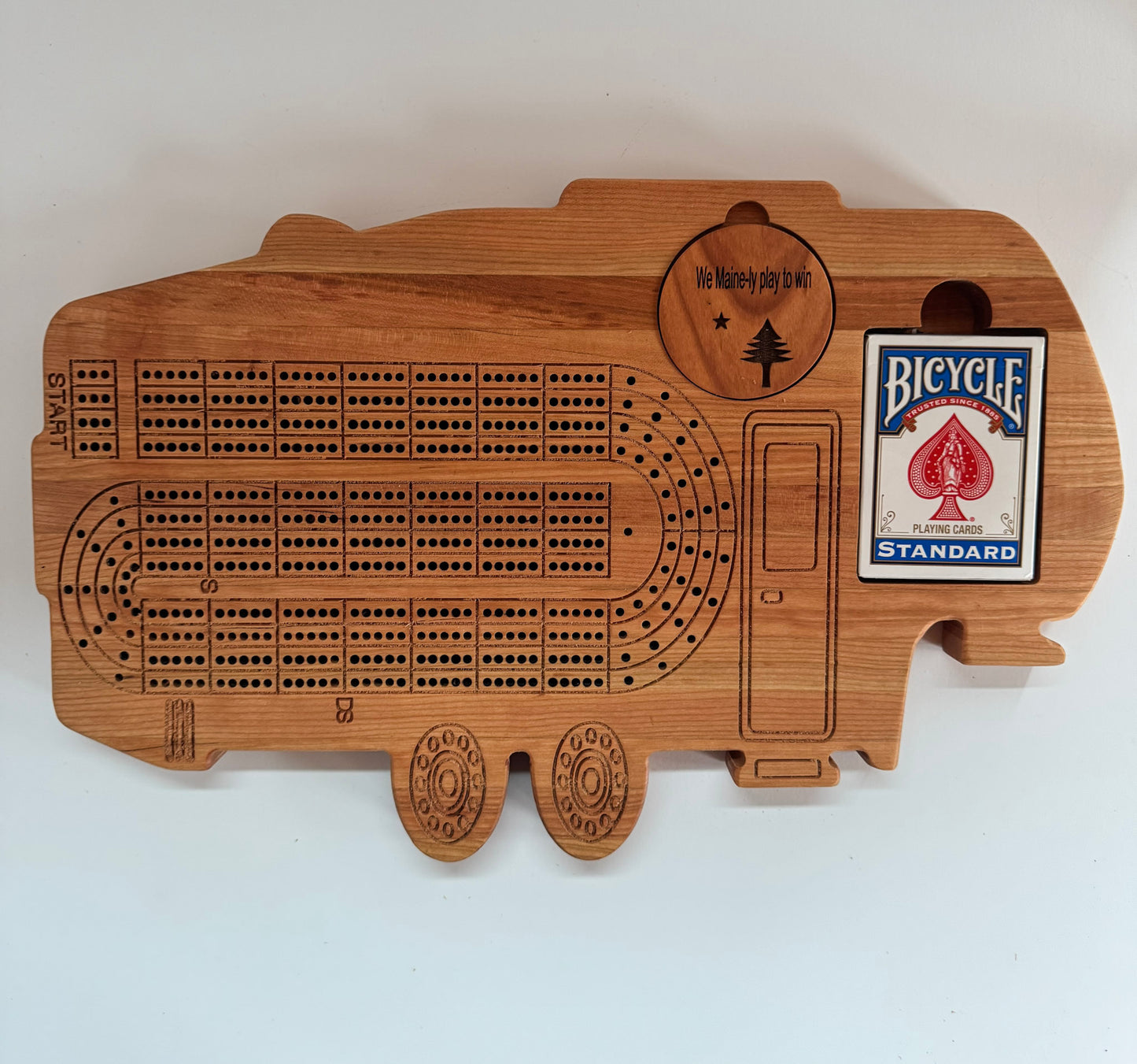 5th-Wheel Camper Cribbage Board