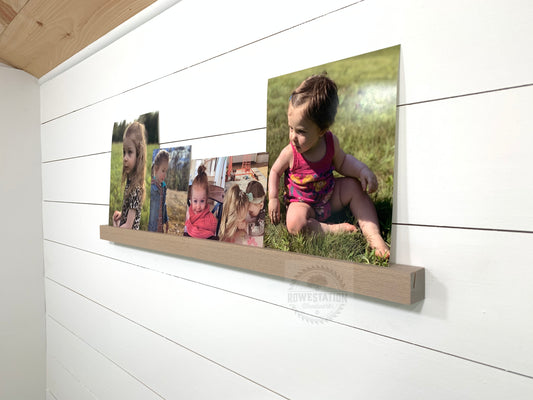 Modern Minimalistic Photo Rail