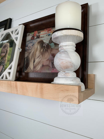 Extra-Deep Maple Picture Ledge